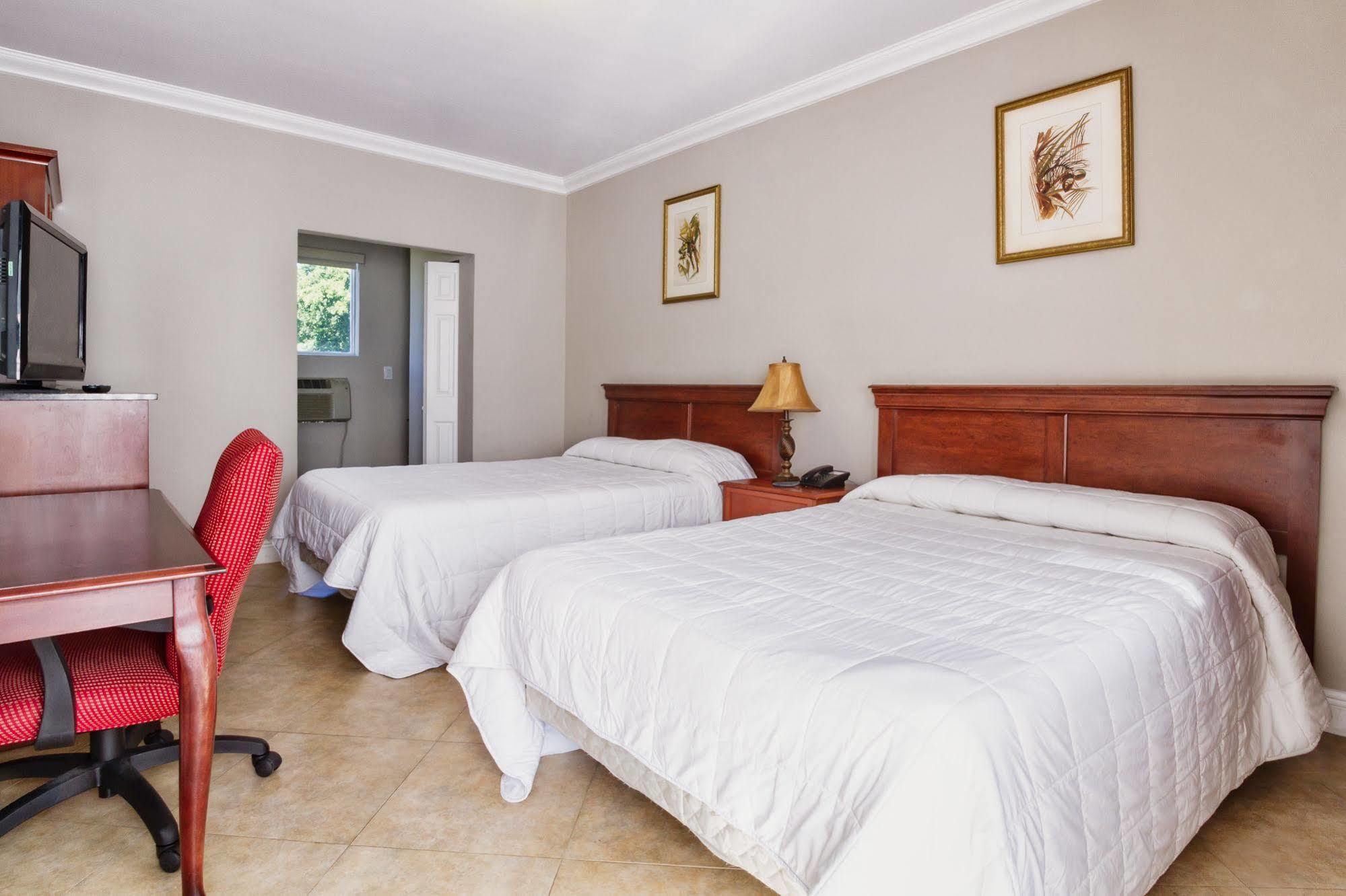 Sun And Surf Inn North Miami Extérieur photo