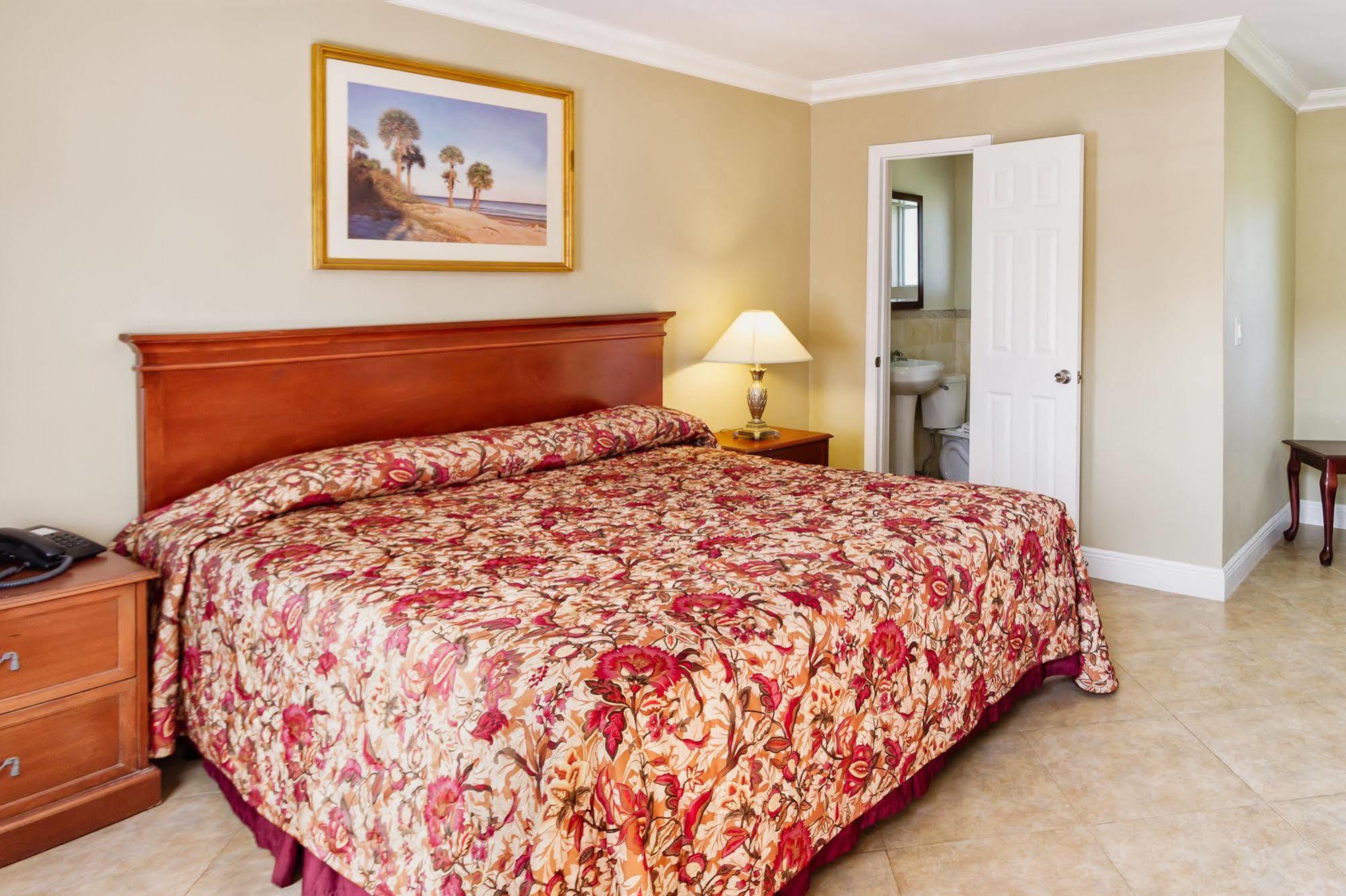 Sun And Surf Inn North Miami Extérieur photo